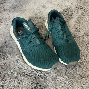 New Balance teal sneakers